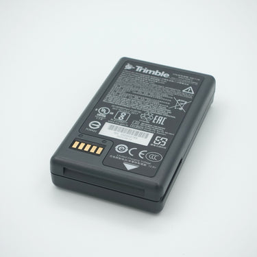 Unterseite des Trimble Akkus für Tachymeter
